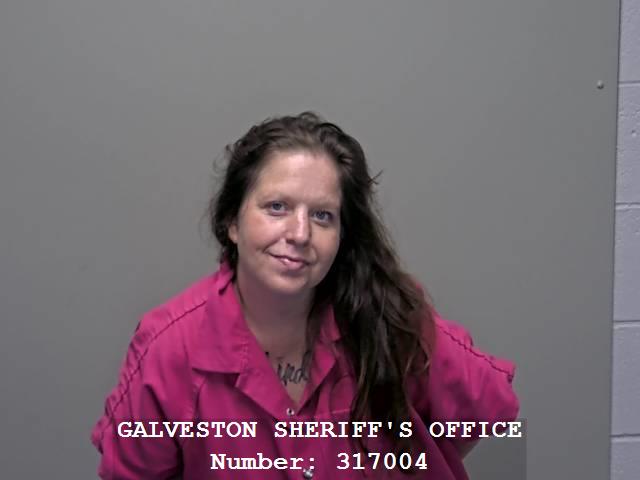 Booking photo of Lauren Crater