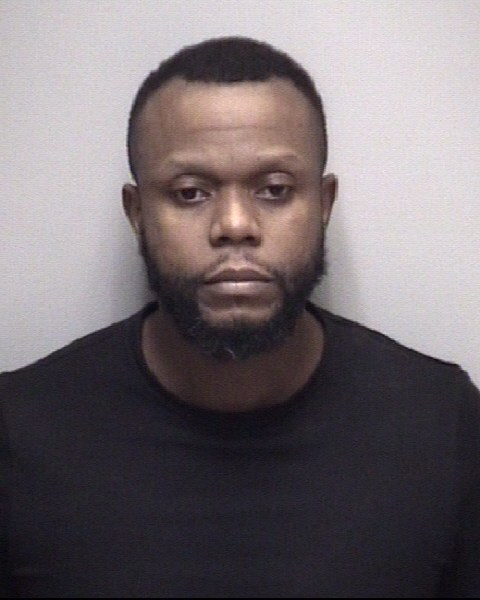 Booking photo of Derrick Londow