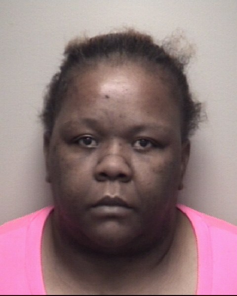 Booking photo of Velzora Lauderdale