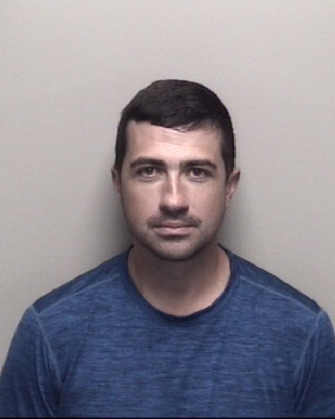 Booking photo of Ryan Deroin