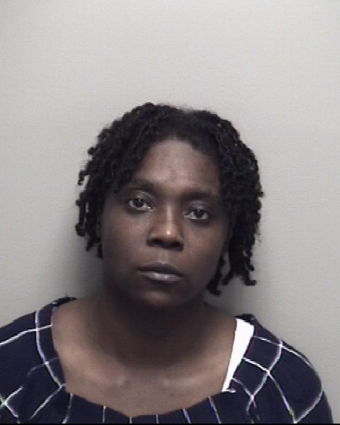 Booking photo of Jelisa Adams