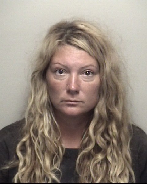Shianne Ott booking photo