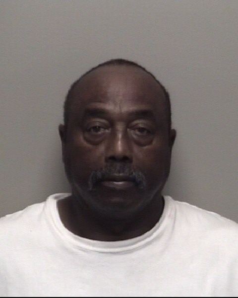 Booking photo of Elton Mccray