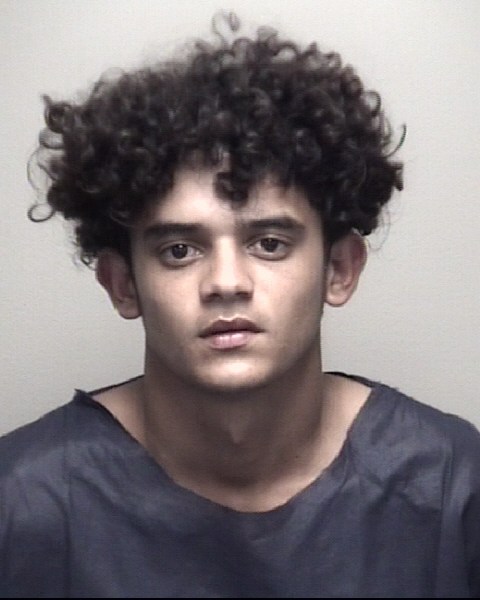 Booking photo of Maynor Erazo Antunez