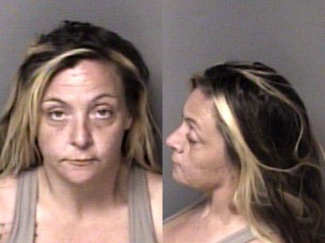 Booking photo of Jessica Mccully