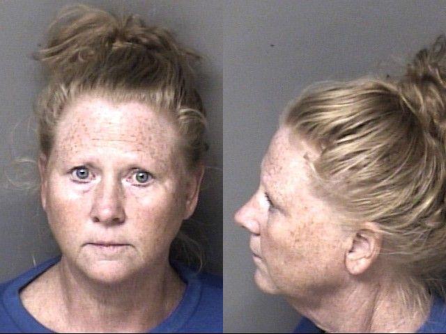 Angela Mowlds booking photo