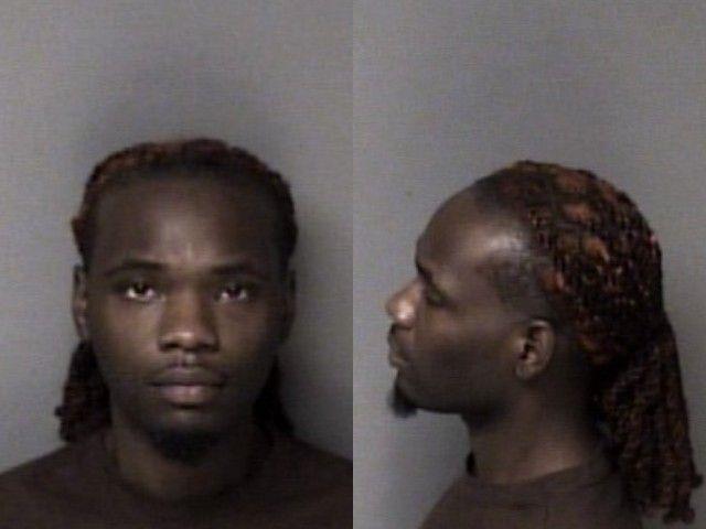 Booking photo of Zandarius Davis