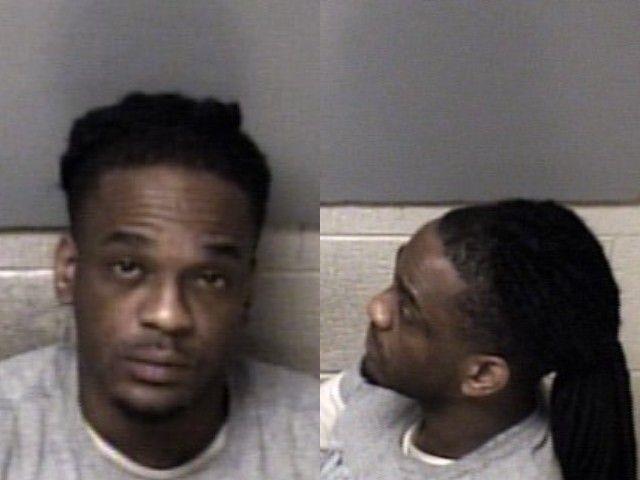Booking photo of Dedric Robertson