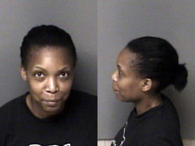 Lacressa White booking photo