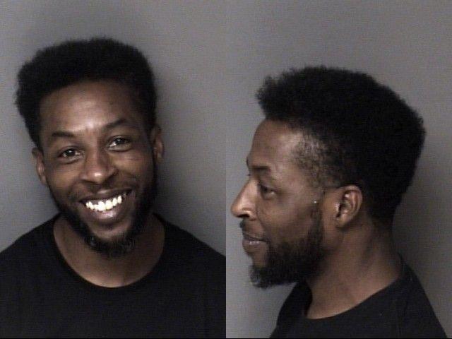 Booking photo of Terrence Harris