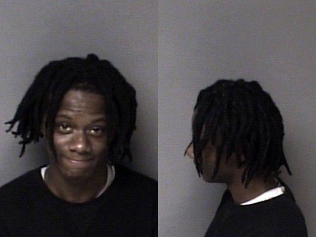Booking photo of Emanuel Robinson
