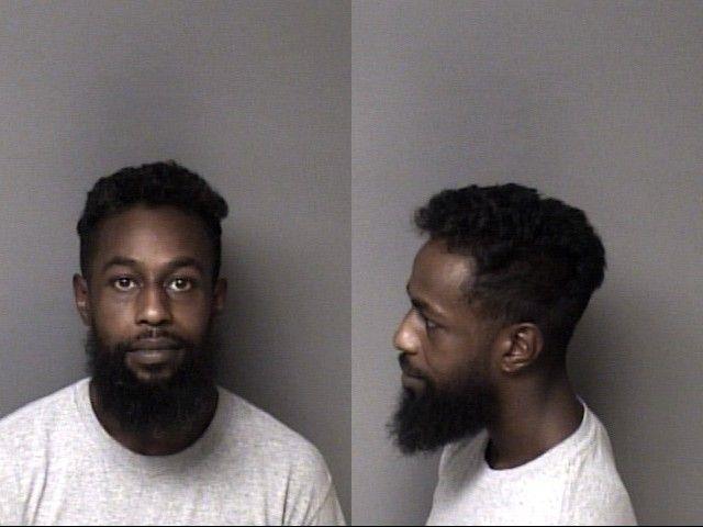 Booking photo of Devin Harris