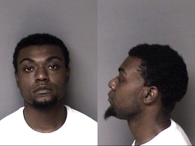 Booking photo of Rahkimio Davis