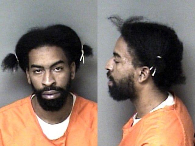 Booking photo of Laquan Burris