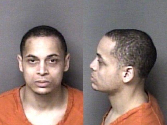 Booking photo of Santaurus Neely