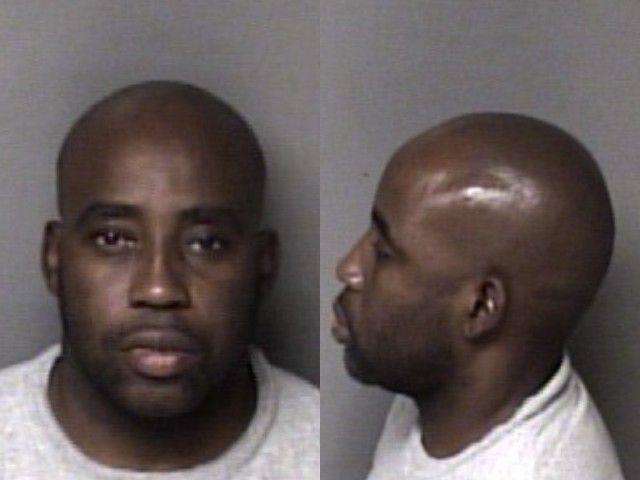 Booking photo of Dewanne White