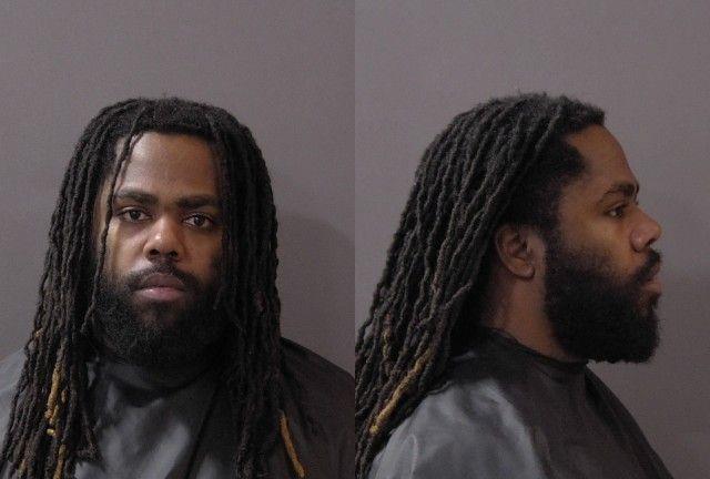 Booking photo of Devontae Farrow