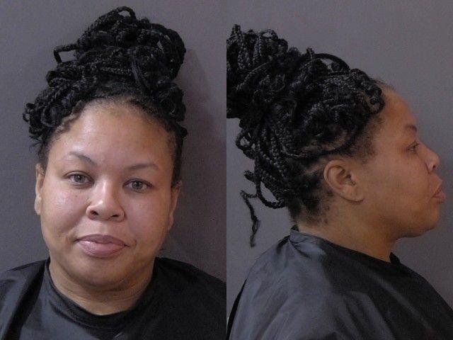 Booking photo of Yvonne Carter