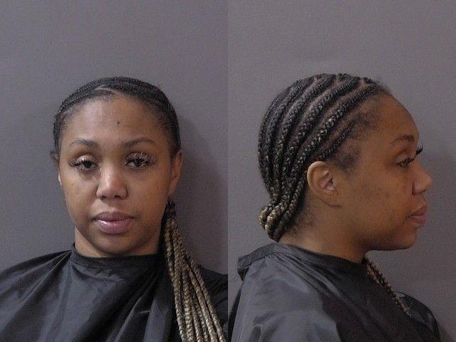 Booking photo of Shaniah Deloney