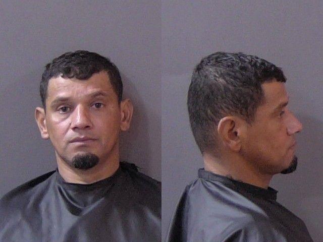 Darwin Acosta Cruz booking photo