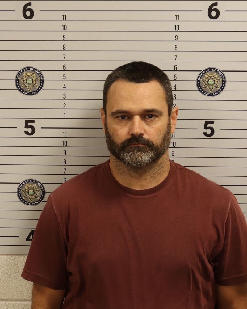 Booking photo of James L Dobbs