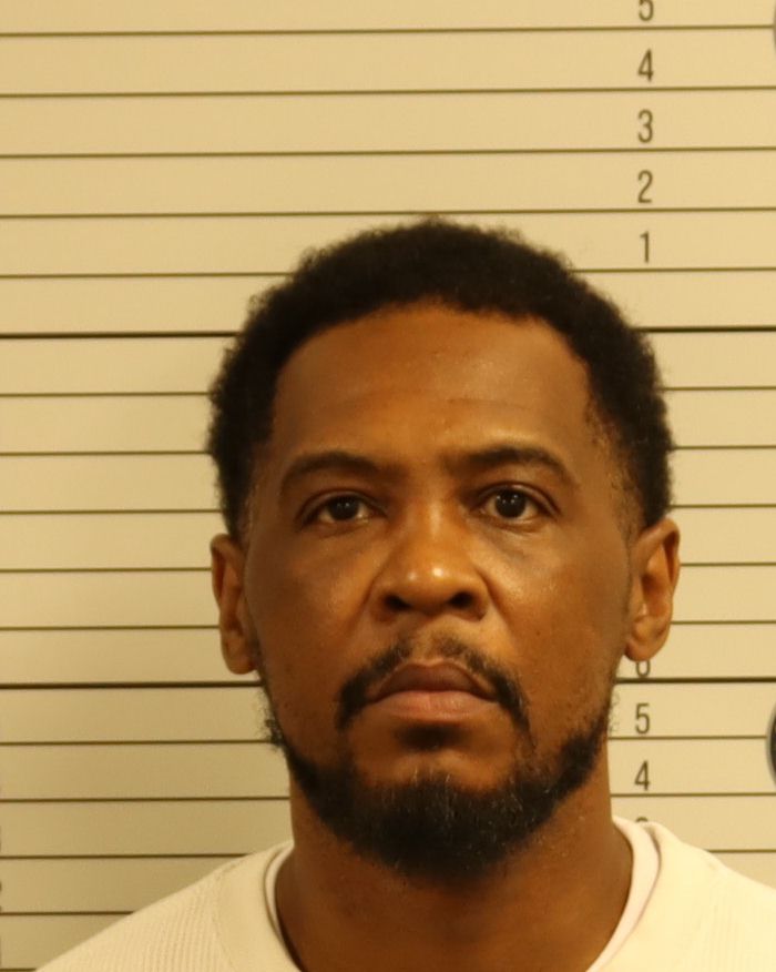Booking photo of Dimitri Jermaine Glenn