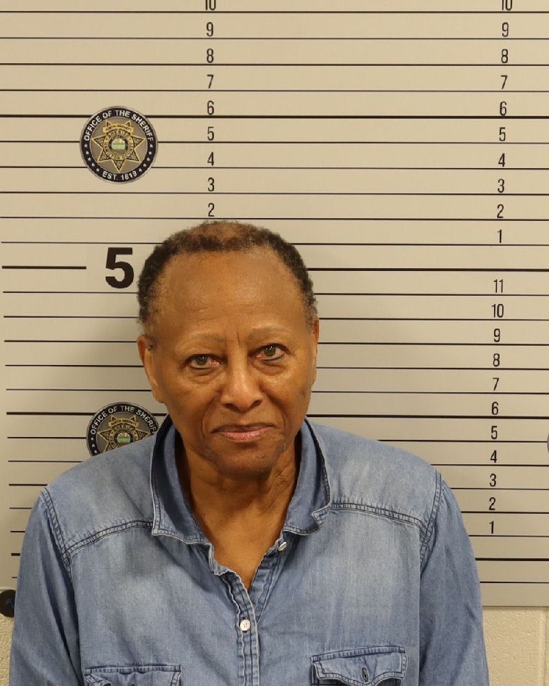 Booking photo of Mary Regina Cranford