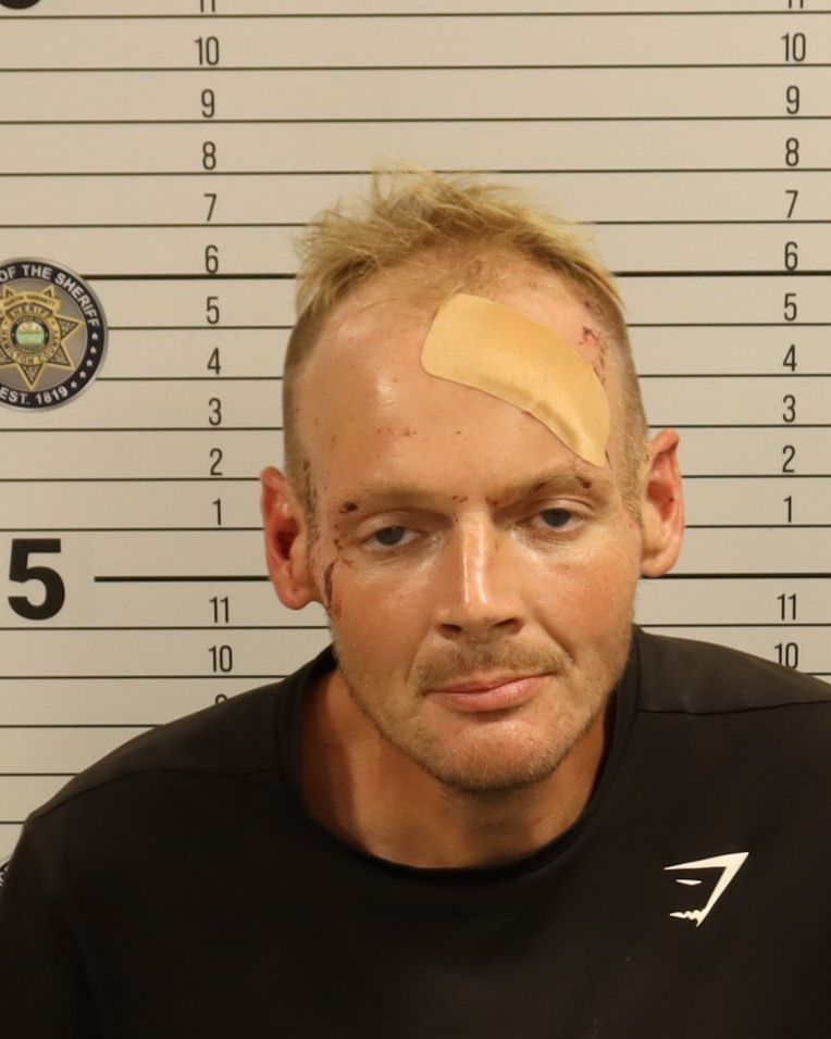 Booking photo of Christopher Lee Benton