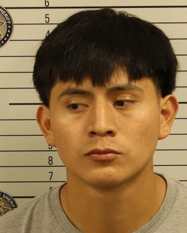 Booking photo of Esvin Perez Gomez