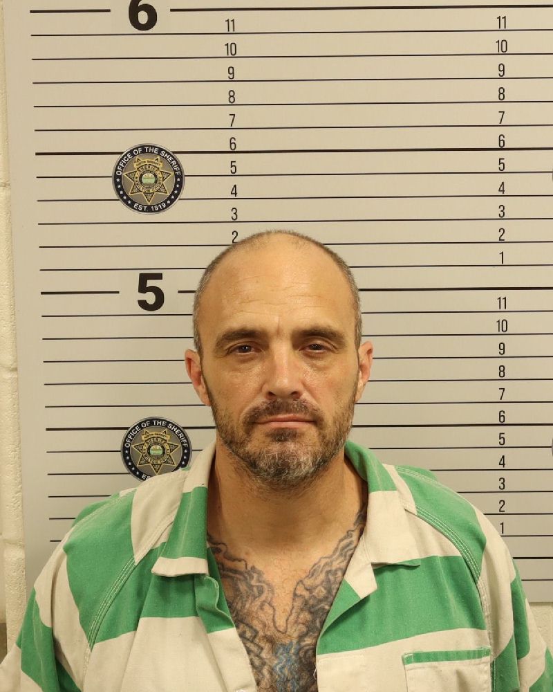 Booking photo of Paul Michael Luppens