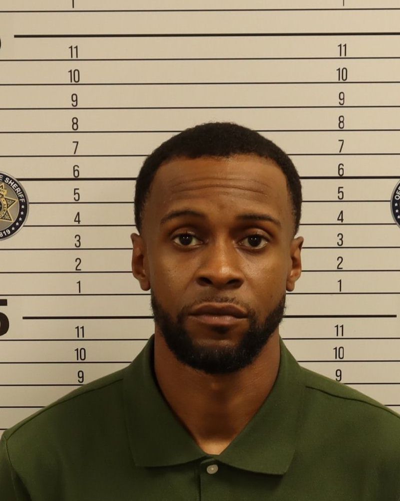 Booking photo of Jarrett Dejuan Davis