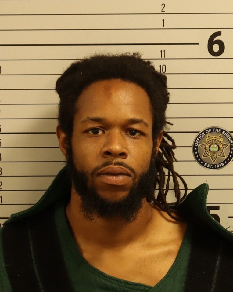 Booking photo of Desmond Eugene Goodbeir