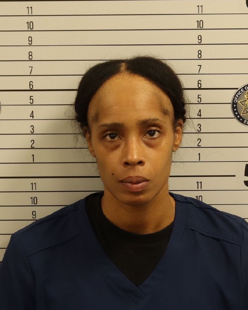 Booking photo of Jaunda Tiara Mcdaniel