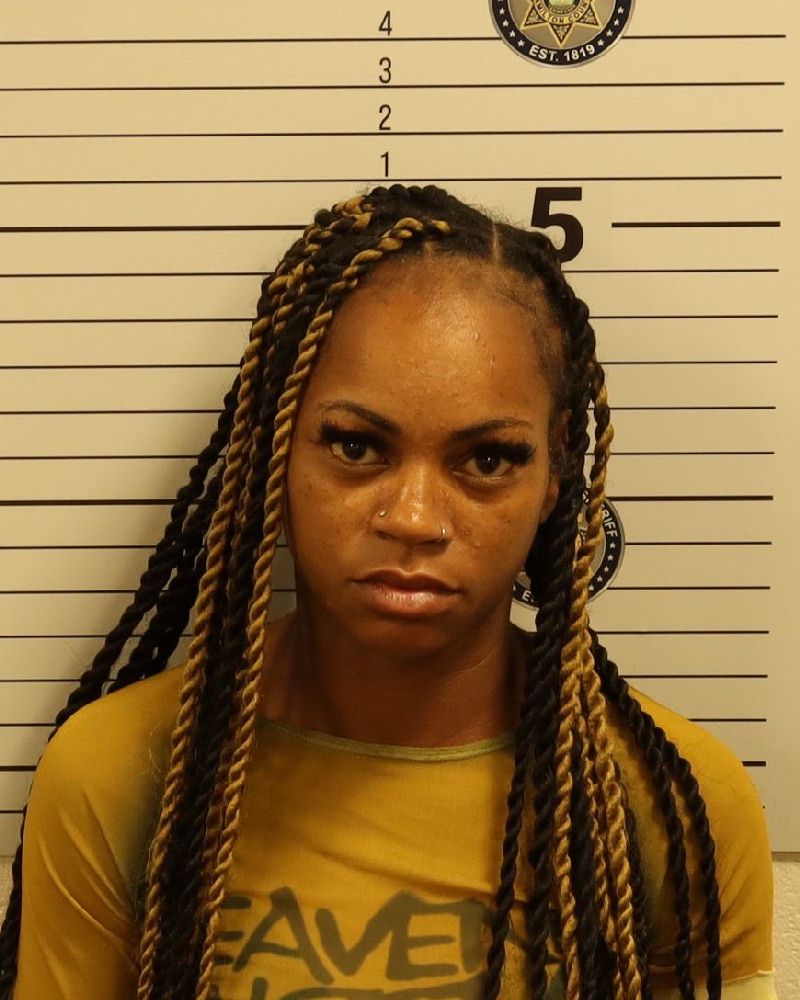 Booking photo of Laterous Deshun Davis
