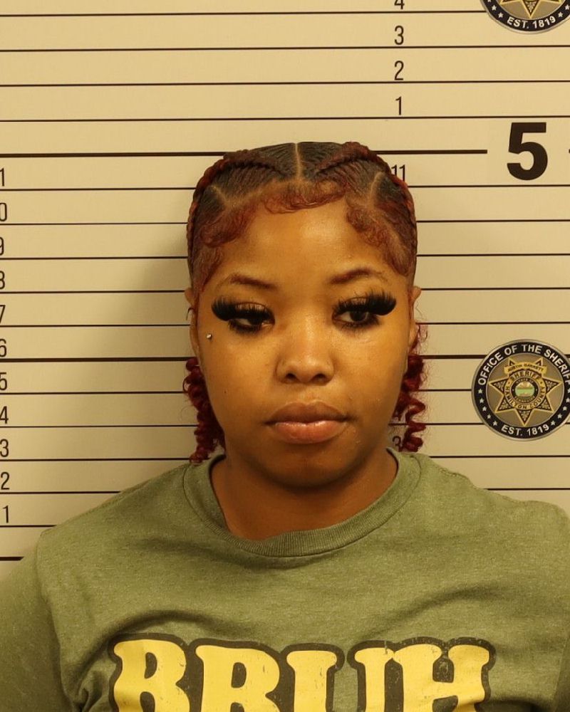 Booking photo of Ari Shropshire