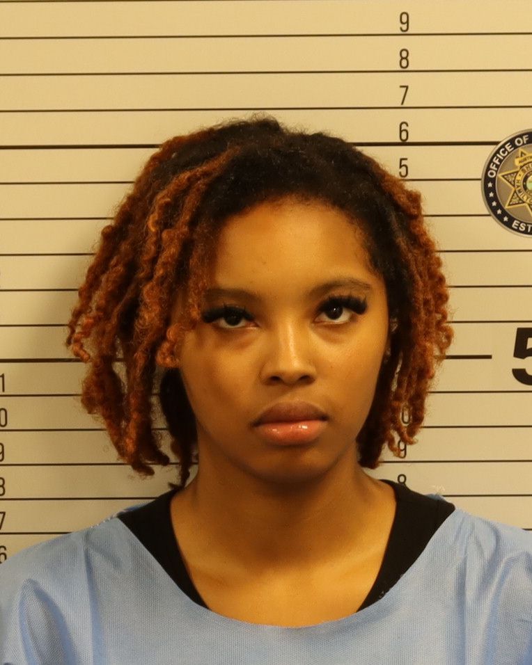 Booking photo of Kenique Leann Mcdonald