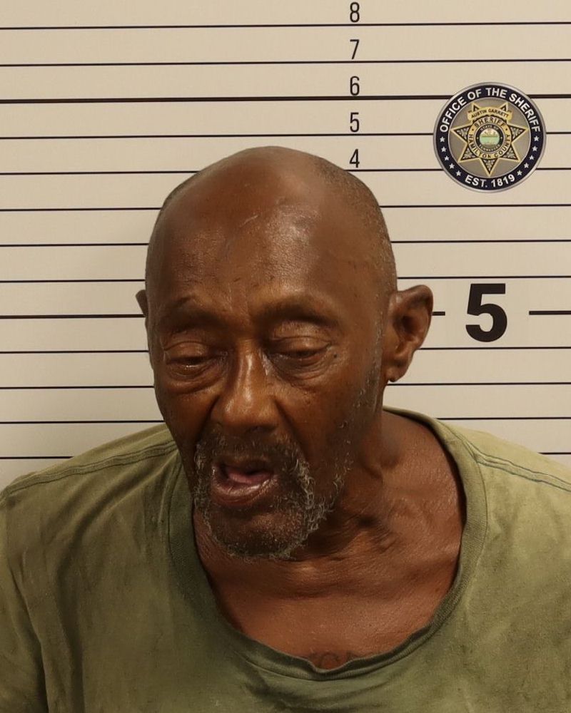 Booking photo of Roderick Michael Lomnick