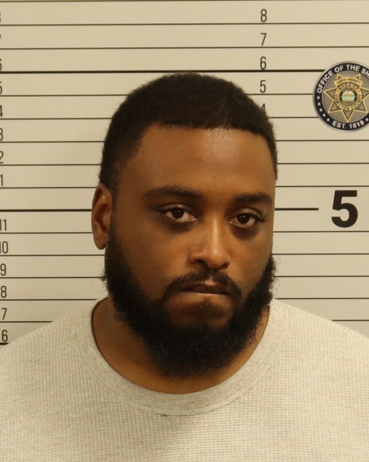 Booking photo of Marquis Devon Woods
