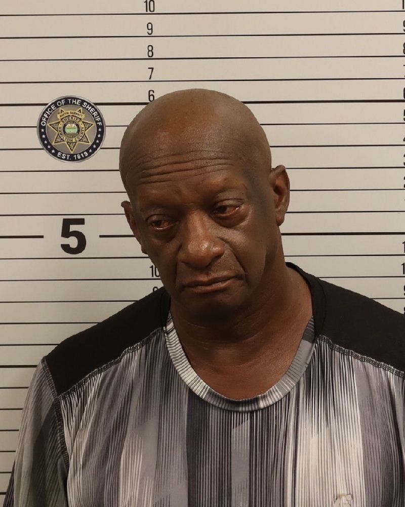 Booking photo of Victor Lebron Hunt