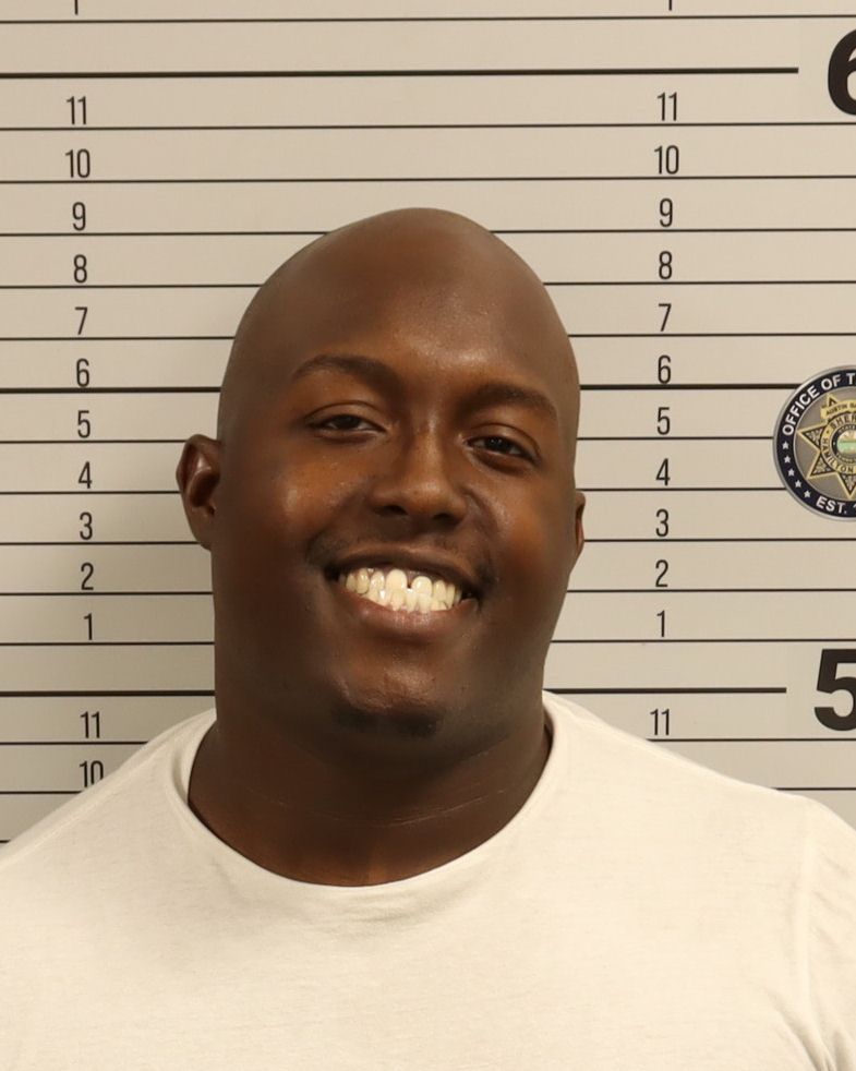 Booking photo of Elijah Jemeil Davenport
