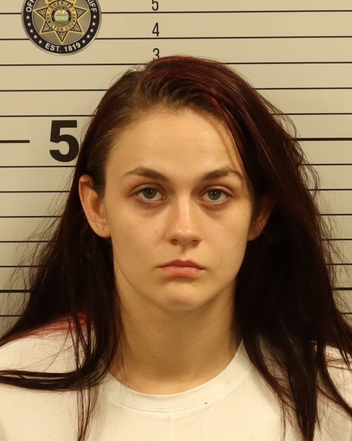 Booking photo of Molly Mazkenzie Qualls