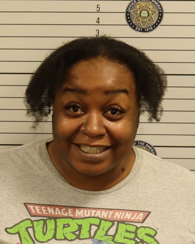 Booking photo of Kimberly Renee Caperton