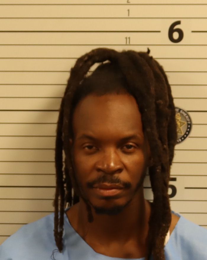 Booking photo of Courtney Deonte Lee
