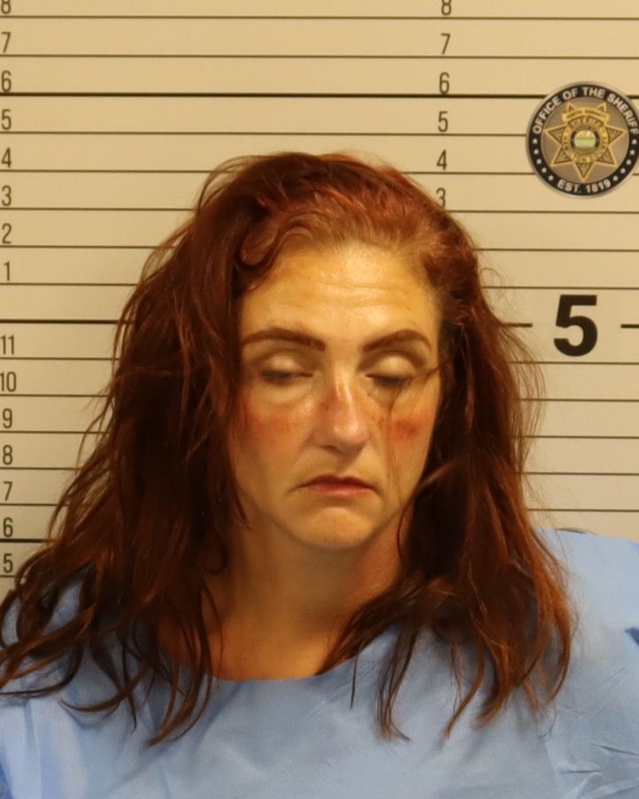 Booking photo of Eva Loreda Mae Acuff