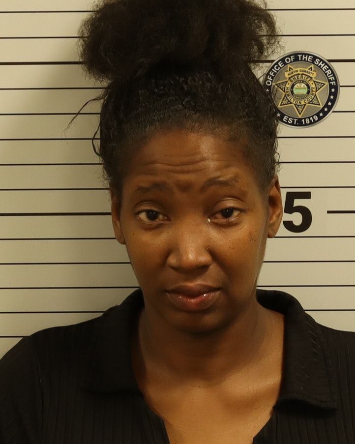 Booking photo of Shardai Marie Baker
