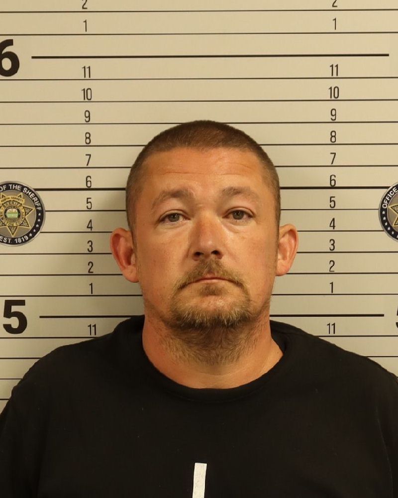 Booking photo of Dwight C Guinn