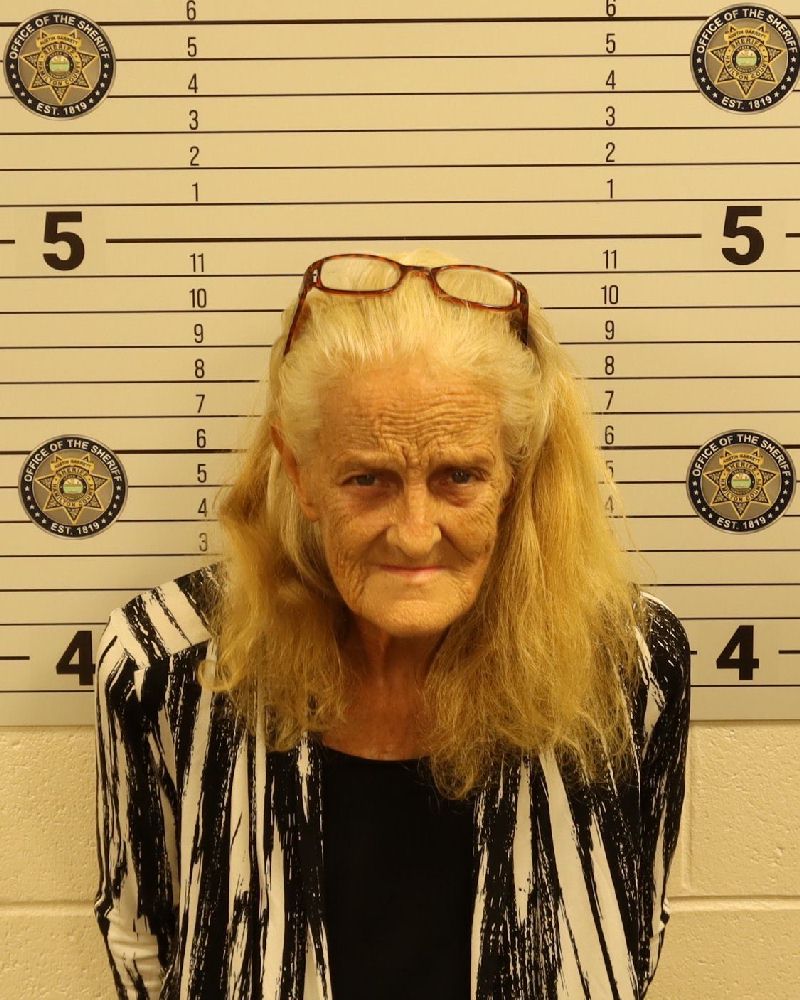 Linda Diane Mundy booking photo