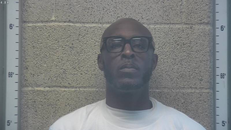Booking photo of Valdeze Hughes