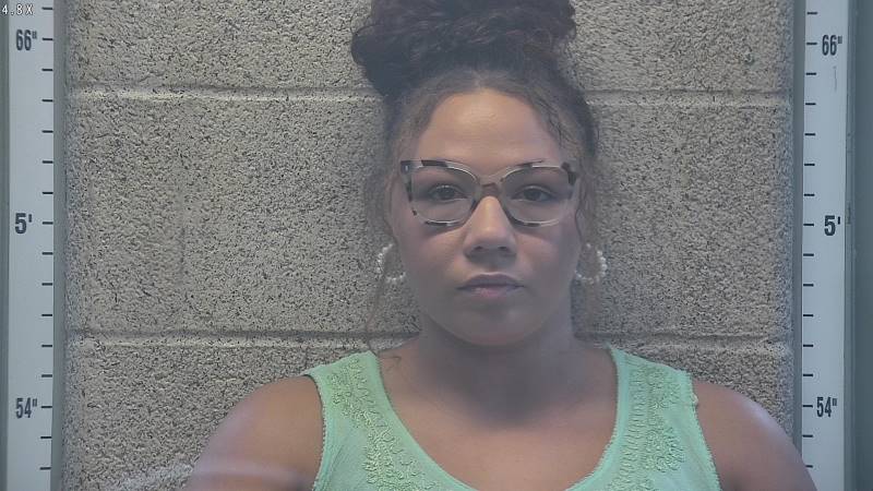 Booking photo of Taylor Swearer