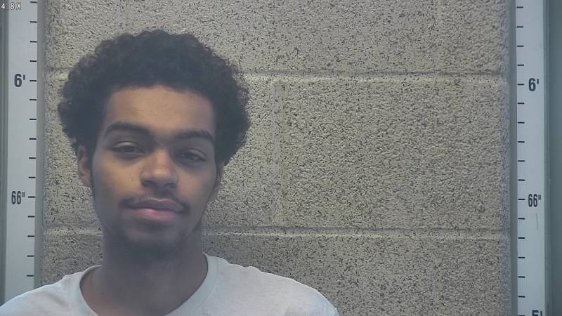 Booking photo of Davarion Underwood